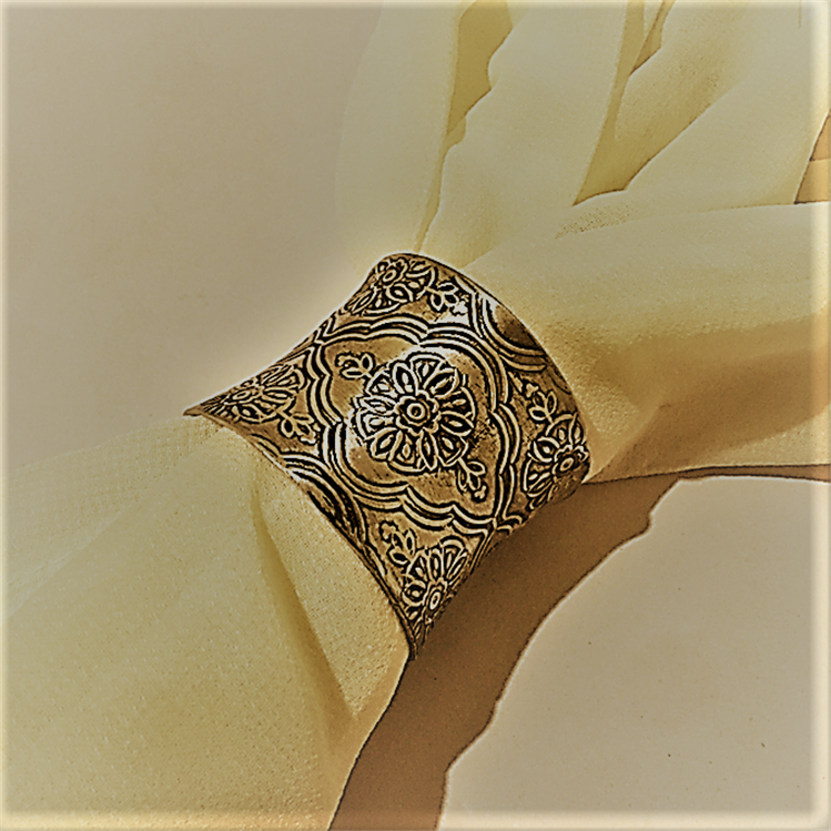 NAPKIN RINGS